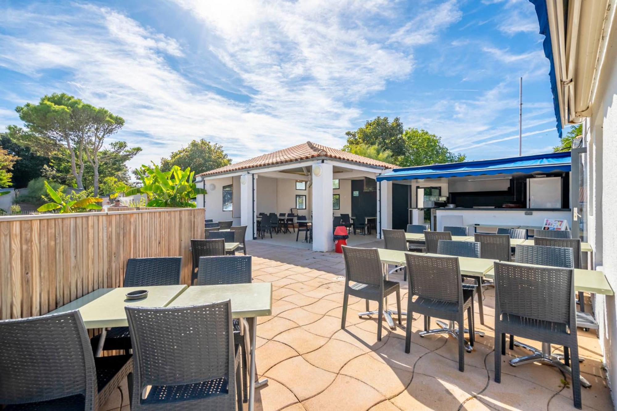 Campsite Paradis 4 Etoiles A La Corniche La Rochelle