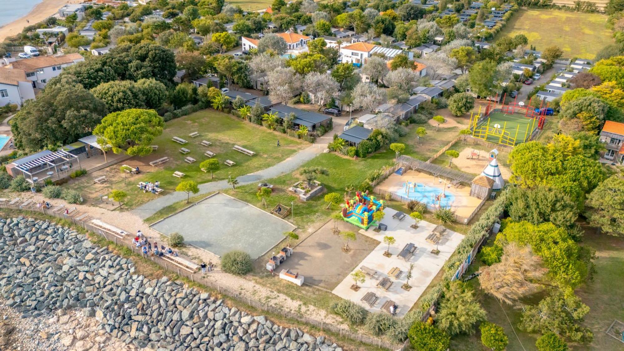 Campsite Paradis 4 Etoiles A La Corniche La Rochelle